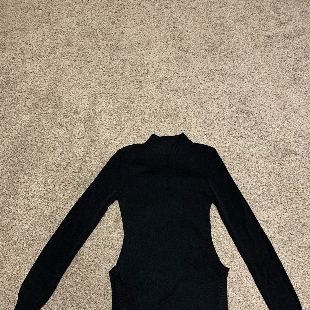 Black backless tie top